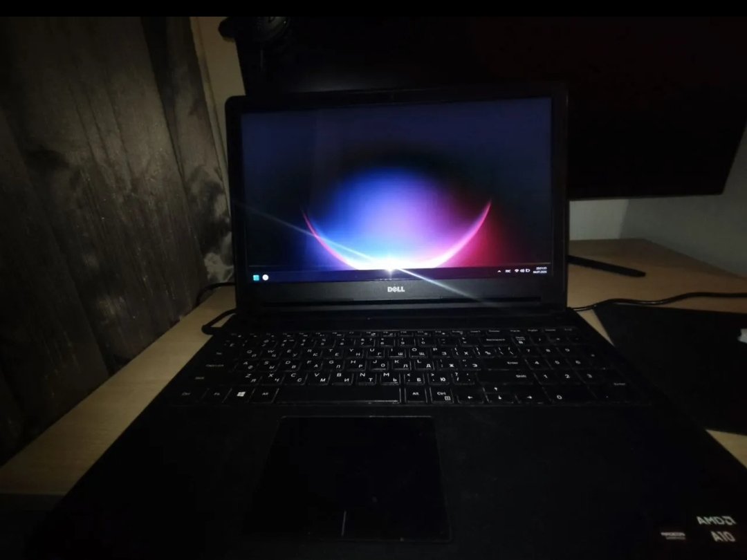 Ноутбук Dell Inspiron 15 / 8 гб / 1 тб